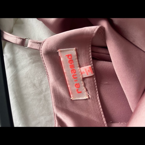 đź’—SOLDđź’—Midi Silk Dress in Dusty Pink - Picture 4 of 4